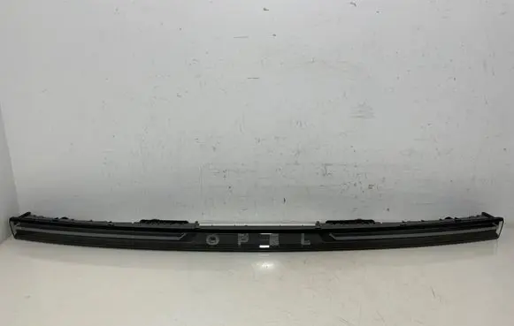 Opel Grandland X Tailgate rear/tail lights 9852807580