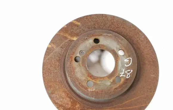 Mercedes-Benz E C207 W207 Rear brake disc A0004231212