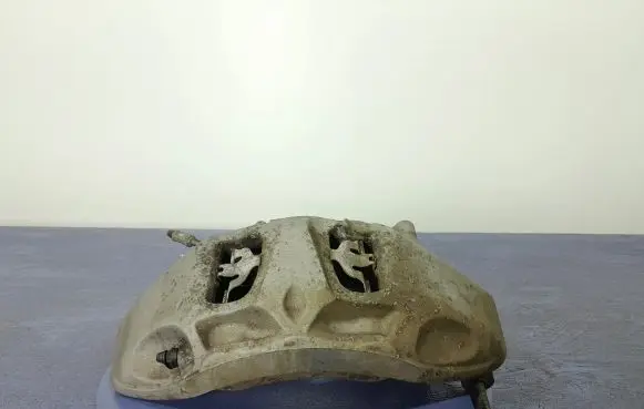Audi Q7 4M Front brake caliper 4M0615105EG