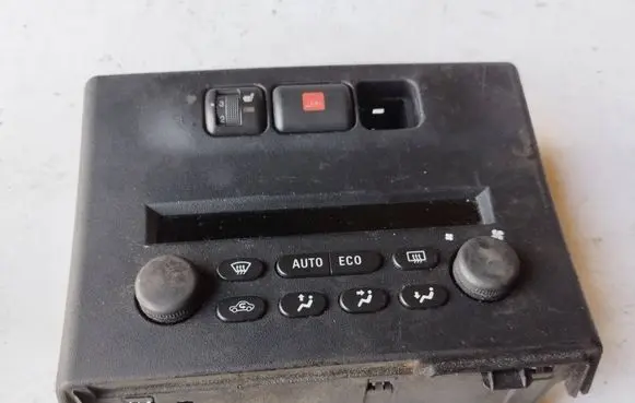 Opel Zafira A Climate control unit 024459929 170603 M2707