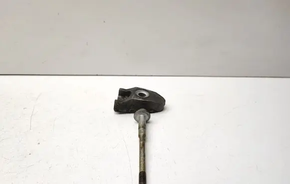 Audi A6 S6 C7 4G Fuel Injector clamp holder