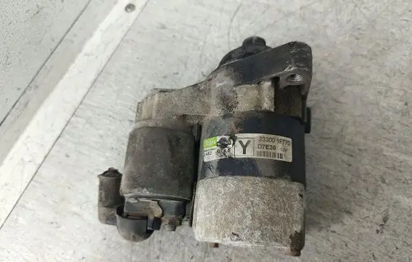 Nissan Micra Starter motor 233001F770VALEO