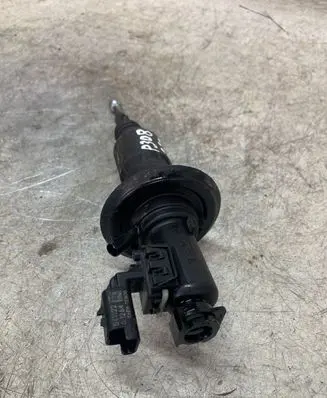 Peugeot 308 Master brake cylinder 9829937180