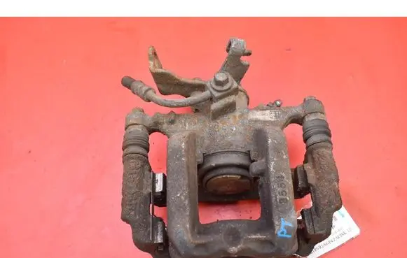 Opel Mokka Rear brake caliper 13407160