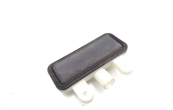 Mercedes-Benz E W212 Tailgate opening switch 2218702410
