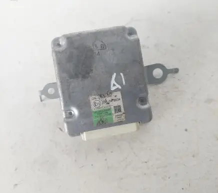 Lexus RX 450H Other control units/modules 10R048634 0368004221