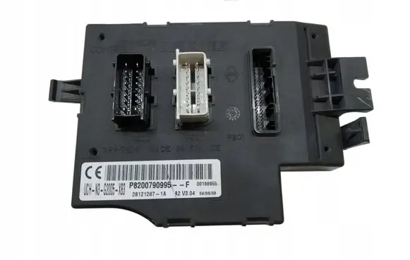 Opel Vivaro Other control units/modules P8200790995F