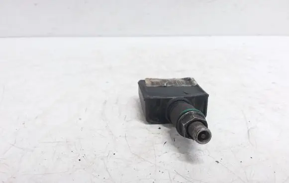 Renault Espace - Grand espace IV Tire pressure sensor 8200086582