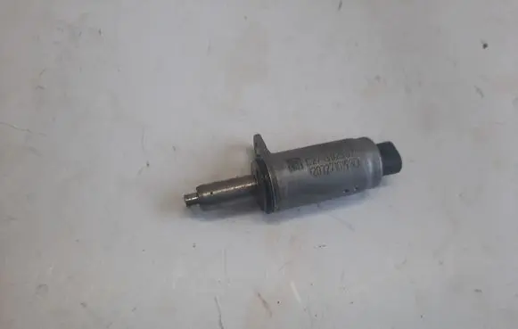 Audi Q5 SQ5 Camshaft vanos timing valve 06E103697G
