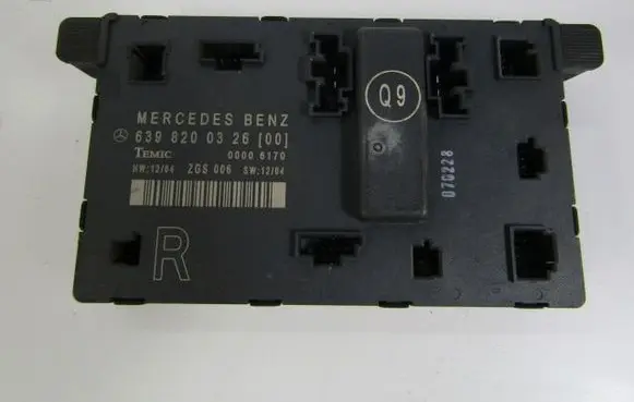 Mercedes-Benz Vito Viano W639 Door control unit/module 6398200326