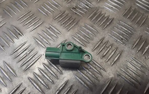 Volkswagen PASSAT B6 Airbag deployment crash/impact sensor 3C0909606