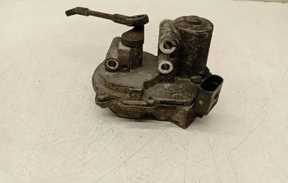 Audi A8 S8 D3 4E Intake manifold valve actuator/motor 059129085