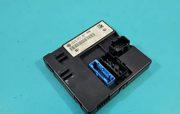 Audi A6 S6 C6 4F Central body control module 4F0907289E IMPRK1593665