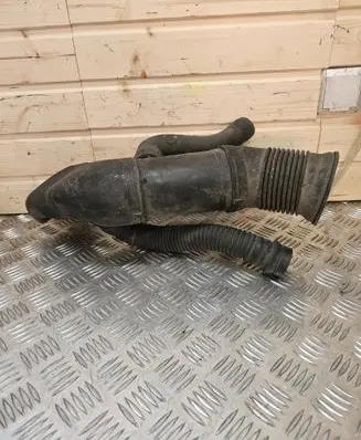BMW 5 E39 Air intake duct part 4809077901