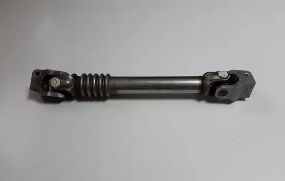 BMW 3 E90 E91 Prop shaft universal joint 6781591