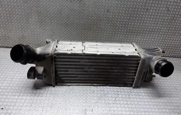 Citroen C5 Intercooler radiator 964568280