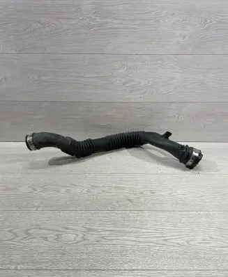 BMW 1 E81 E87 Intercooler hose/pipe 7797481 11564310