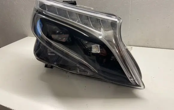 Mercedes-Benz Vito Viano W447 Headlight/headlamp A4479069800 1EX01128446
