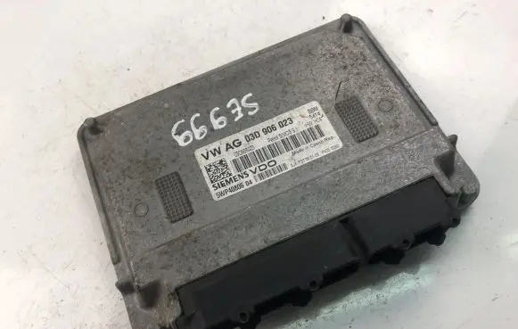Skoda Fabia Mk1 (6Y) Engine control unit/module ECU 03D906023