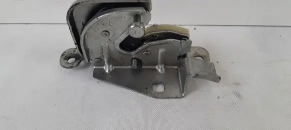 Mitsubishi Pajero Tailgate/trunk/boot lock/catch/latch