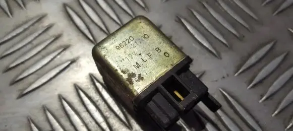 Hyundai Elantra Other relay 9522021200 95220-21200