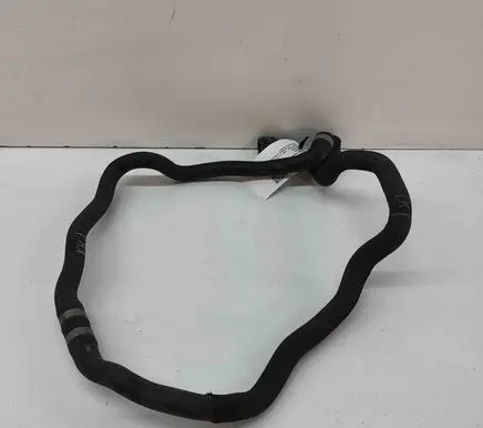 BMW 8 G14 Engine coolant pipe/hose 8602634