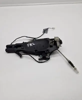 BMW X5 E70 Front door exterior handle/bracket 51217193263 7193263
