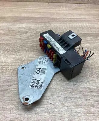 Hyundai Accent Fuse box set 9110025402