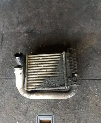 Audi A6 S6 C6 4F Intercooler radiator