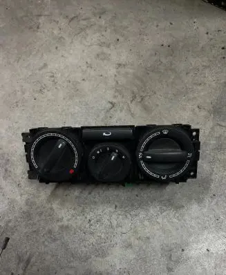Volkswagen Transporter - Caravelle T5 Climate control unit 7H0819045F