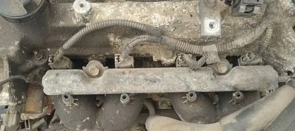 Fuel main line pipe