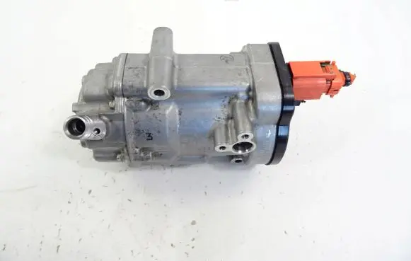 Lexus UX Air conditioning (A/C) compressor (pump) 042400-1990