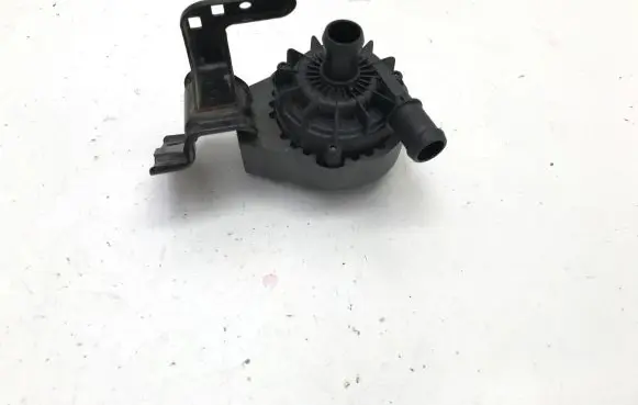 Skoda Enyaq iV Electric auxiliary coolant/water pump 1EA965567