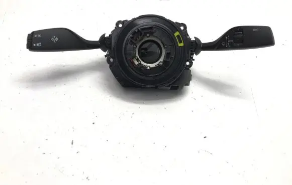 BMW 2 F44 Wiper turn signal indicator stalk/switch 5A3203501