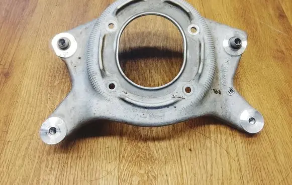 Porsche Macan (95B) Coil spring mount 95B412384