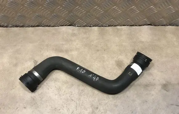 BMW 5 F10 F11 Engine coolant pipe/hose 7809821