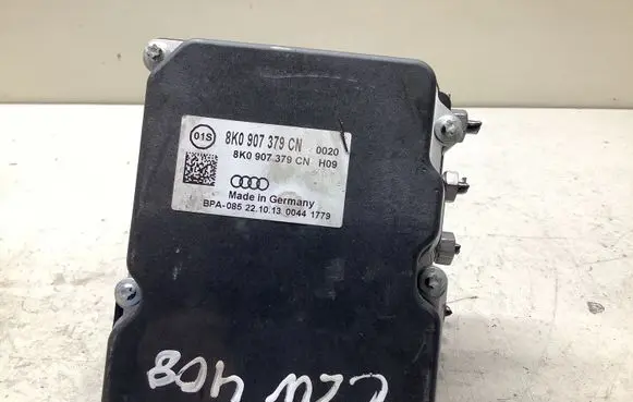 Audi A4 S4 B8 8K ABS Pump 8K0907379CN 8K0614517GT
