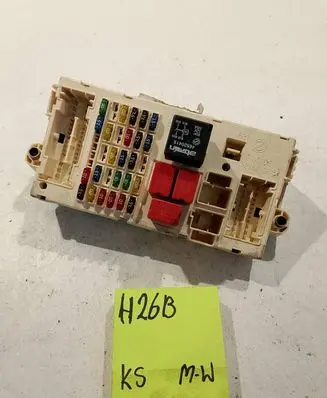 Fiat Stilo Fuse module 46750594 261101
