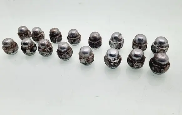 KIA Sorento Nuts/bolts 