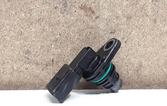 Volkswagen Touran I Camshaft position sensor 030907601E