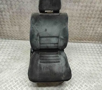 Toyota MR2 (W10) I Front passenger seat 7143017240 7141017160