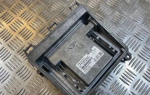 Mercedes-Benz B W245 Engine control unit/module A2661536679 5WK90941 A0014460240