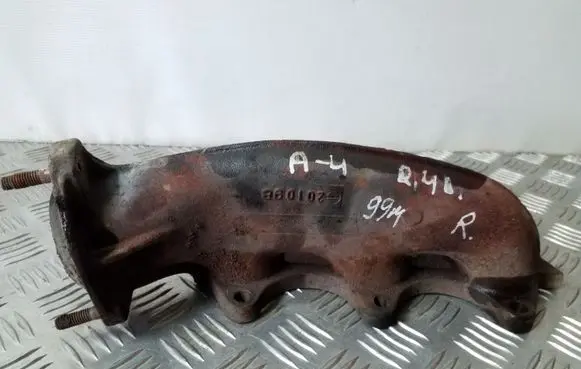 Audi A4 S4 B5 8D Exhaust manifold 078253034AR