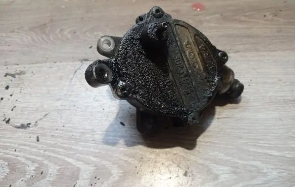 Volvo XC90 Vacuum pump 30731825