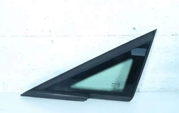 Seat Ibiza IV (6J,6P) Front door vent window glass four-door 6J0845411