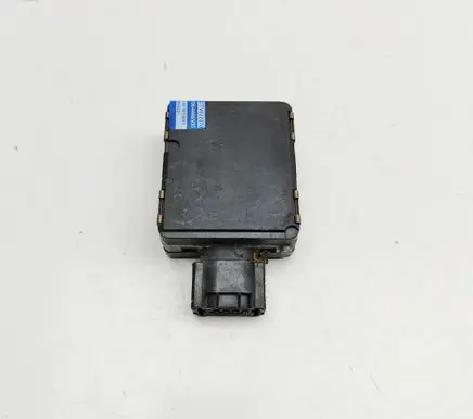Mercedes-Benz GLA H247 Distronic sensor radar A0009056613 0203303508