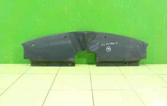 Toyota Avensis T270 Front bumper 9654195380