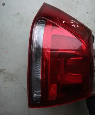 Volkswagen Golf VII Rear/tail lights 5G0945095M