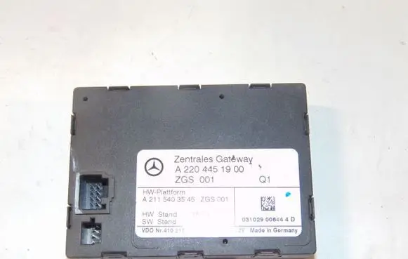 Mercedes-Benz S W220 Air suspension control unit module (rear) A2204451900 A2115403545 ZGS001