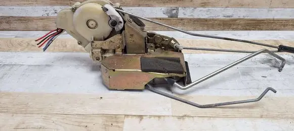Honda Jazz Front door lock